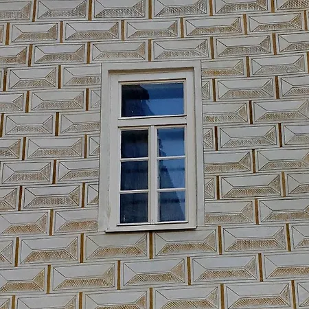 Na Trojmezí, Markéta Apartman